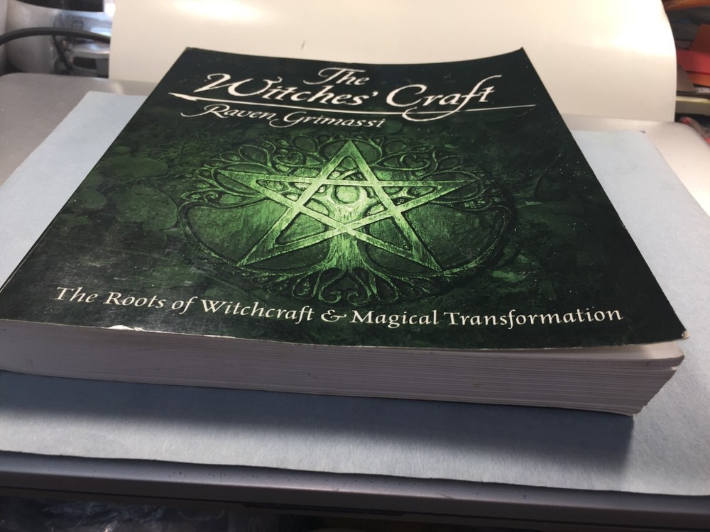 The Witches Craft by Raven Grimassi