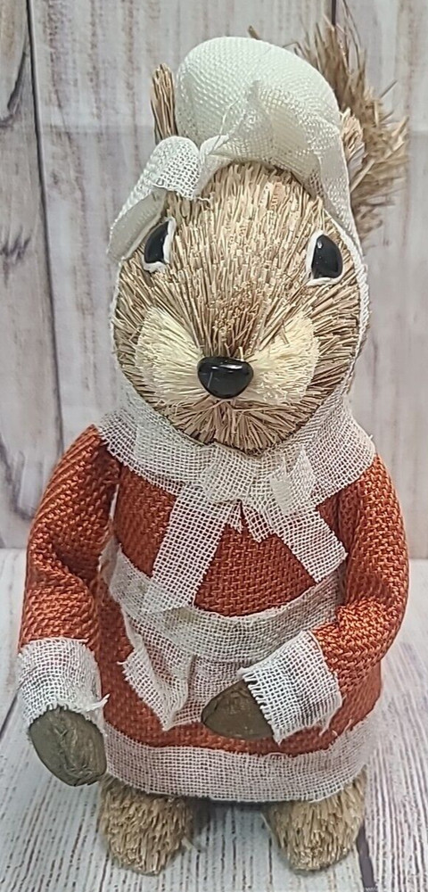 Holiday Pilgrim Squirrel Figure Table Decor Brown Red White 9" Straw Unbranded
