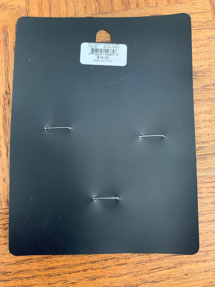 1 Piece Statements By Dock Pins