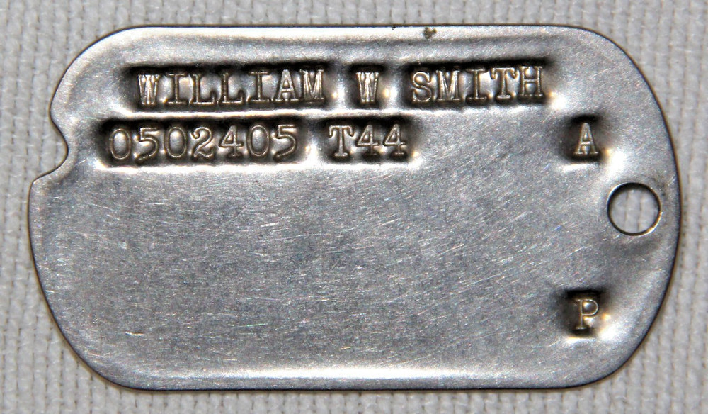 ORIGINAL WWII NAMED DOG TAG