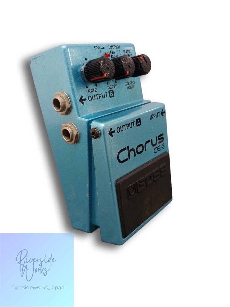 BOSS CE-3 Chorus Effect Pedal Classic Guitar Sound