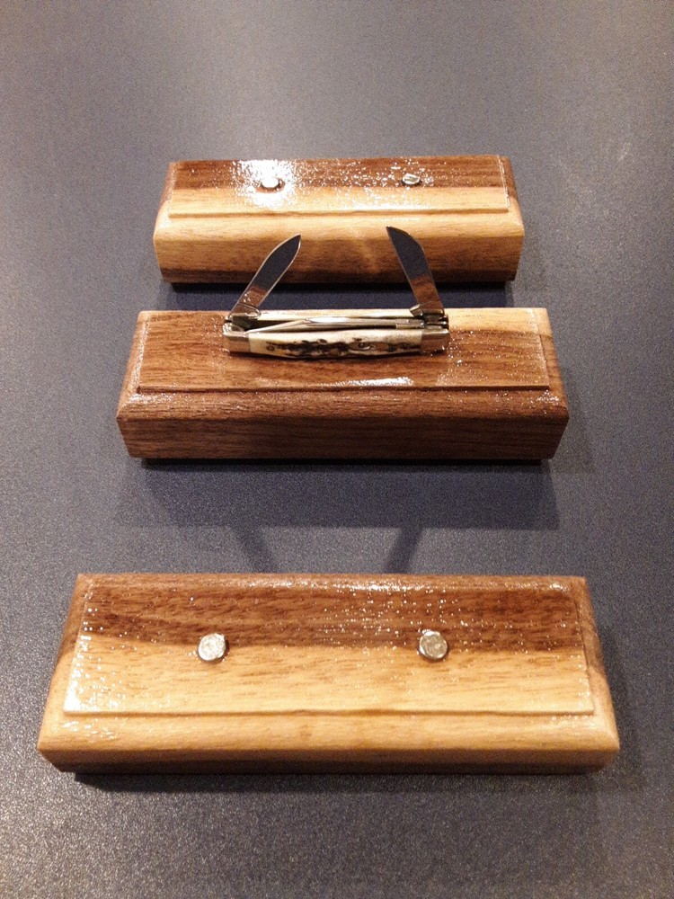 KNIFE DISPLAY STANDS, BLACK WALNUT