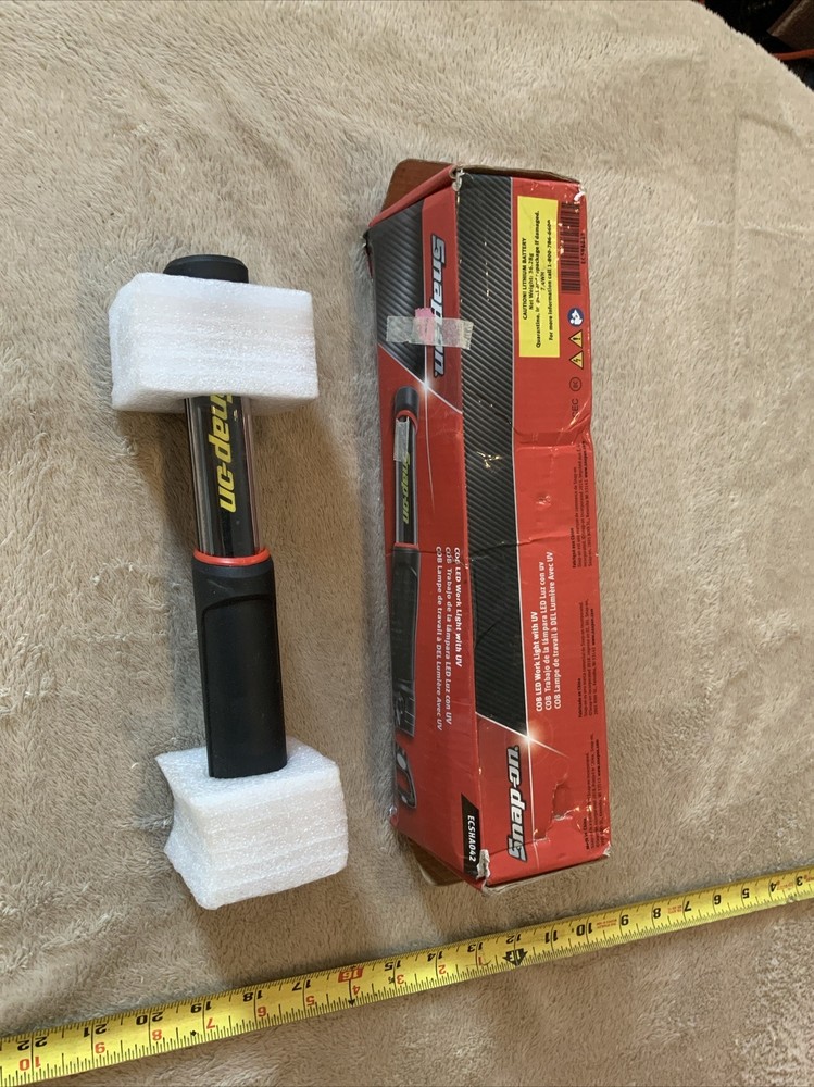 Snap On Led Work Light With UV…missing Hook To Hang It….never Used….