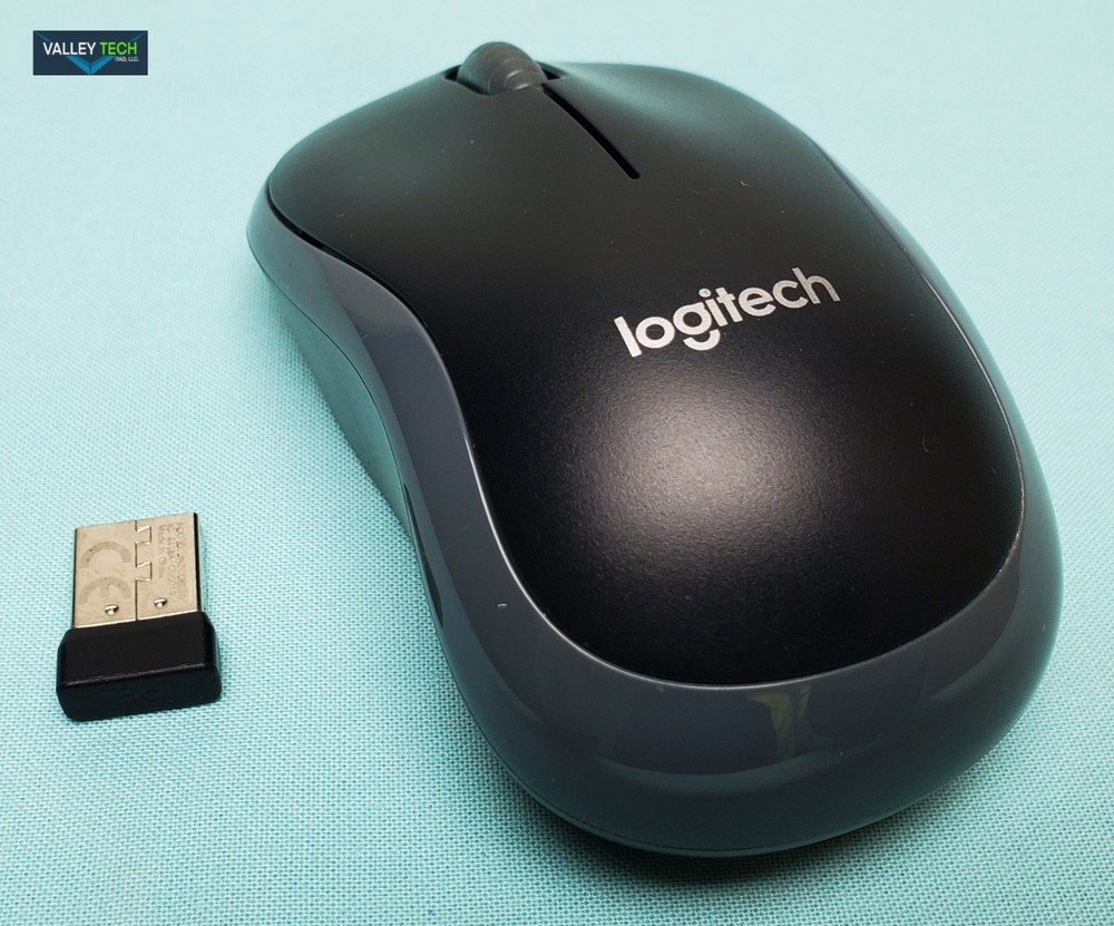 Logitech Keyboard and Mouse wireless combo MK270 USED