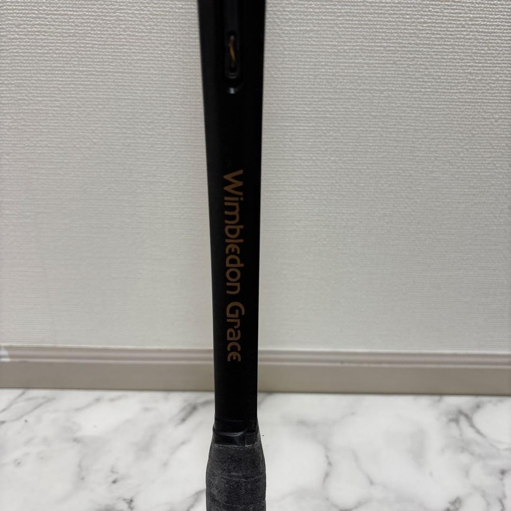 Wimbledon Grate tennis racket black