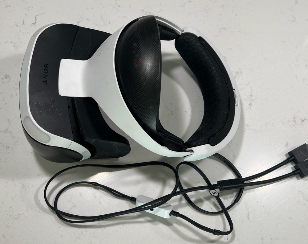 Sony PlayStation Standalone VR Headset - White  UNTESTED