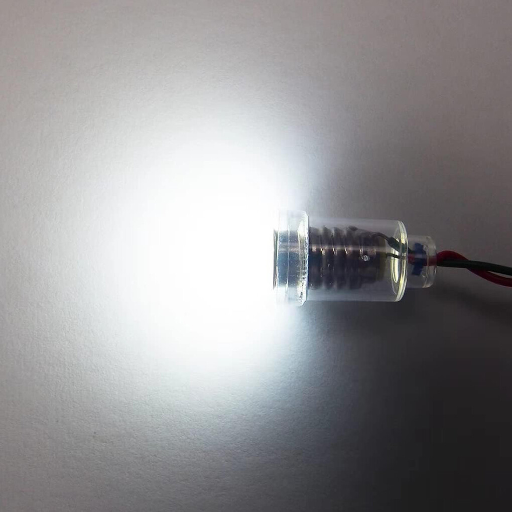 10 Pack of Bright White #1447 18 volt SCREW BASE LED BULBs for Lionel Trains