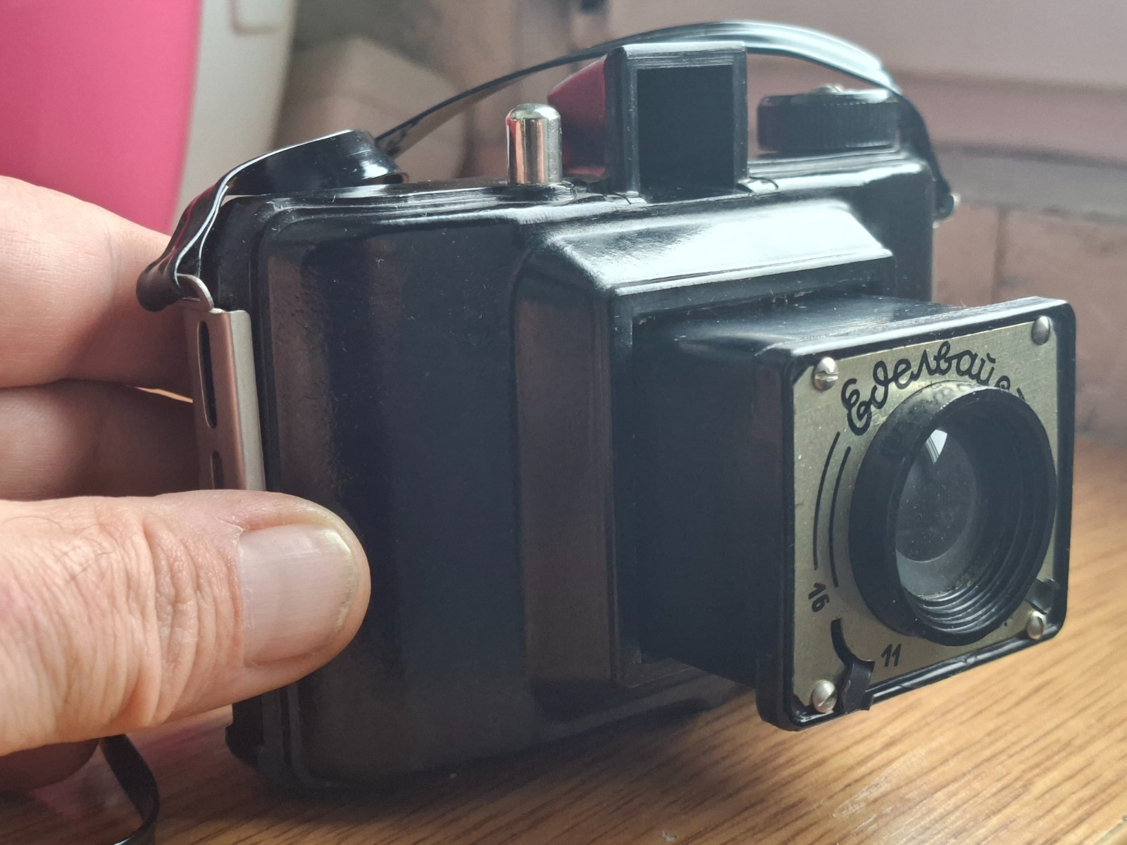 Edelweiss /Еделвайс/camera 1958 the first Bulgarian camera. Made of Bakelite.