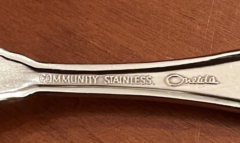 Oneida Community FANTASY Pierced Stainless Flatware - Choice