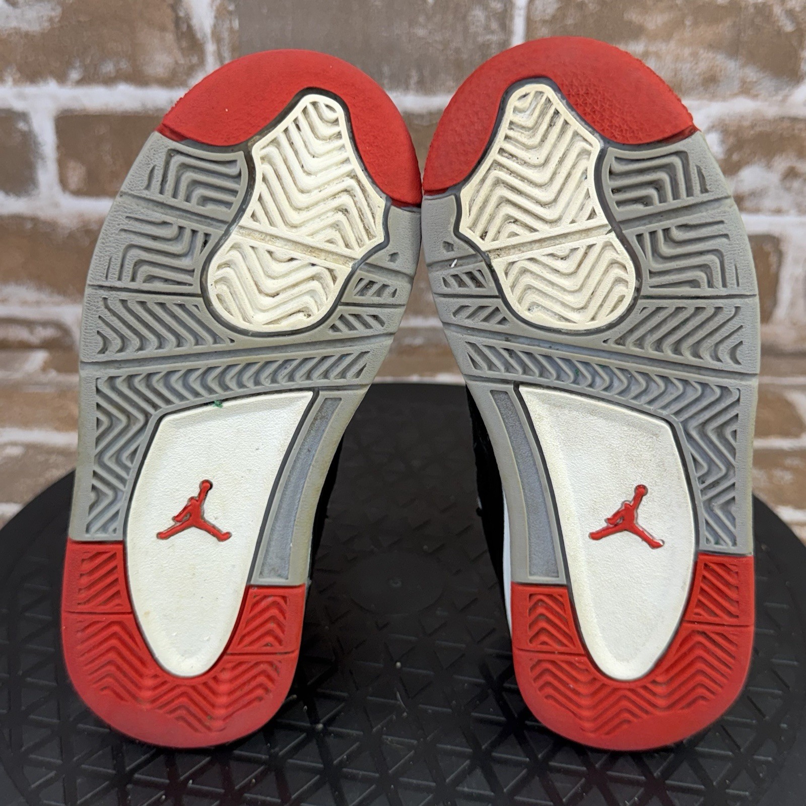 Nike Air Jordan 4 Retro Bred Reimagined Sneakers BQ7669-006 Kids Toddler Size 10