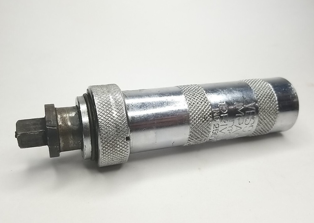 Vessel Impact Type Driver NO. 2500 Impact Driver 3/8"