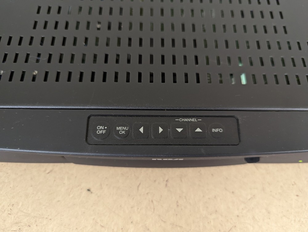 RCA DIRECTV Plus Satellite 7M09 Receiver DRD420RE w/ Remote & User's Guide