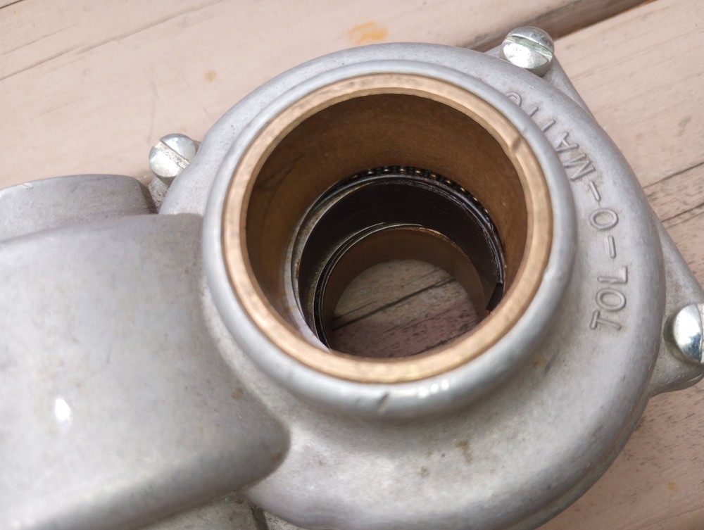 TOL O MATIC 02580000 Right Angle Gearbox Float A Shaft