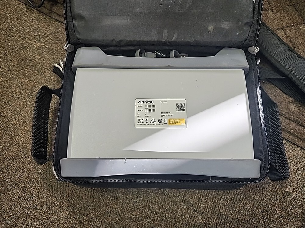 Anritsu S331L Site Master Cable And Antenna Analyzer SiteMaster