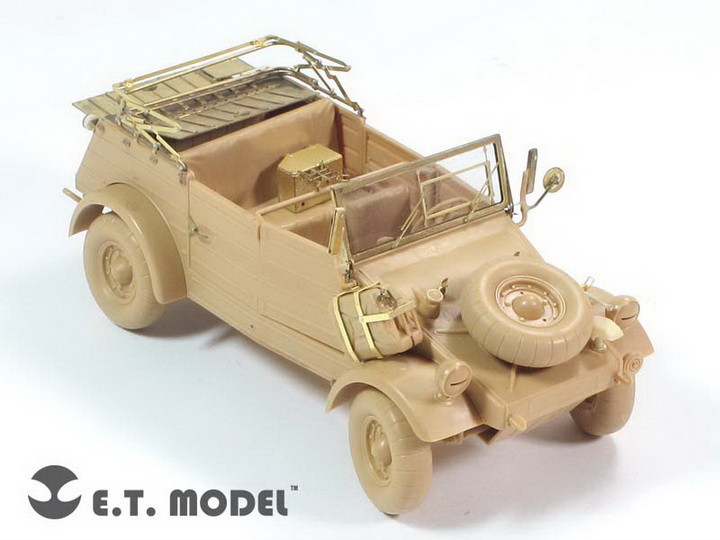 ET Model E35-129 WWII German Kübelwagen Type 82