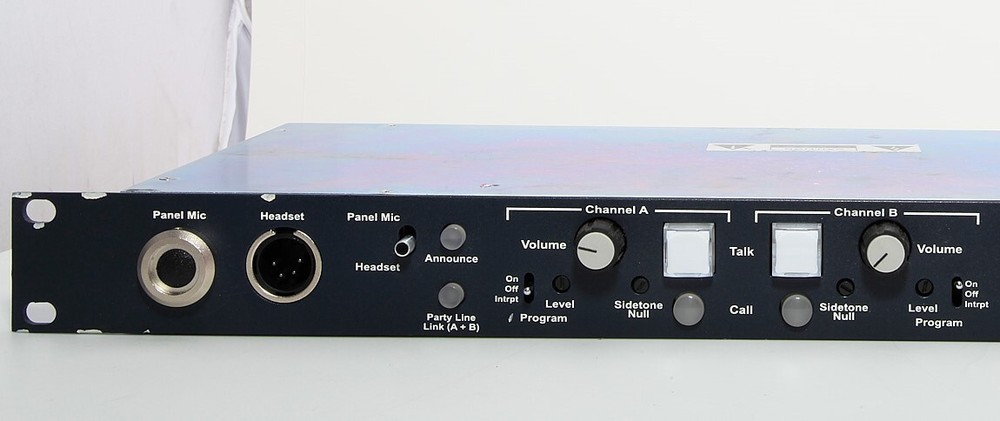 Used ClearCom Encore MS702 MS-702 Wired Intercom Rack Mount Main Base Station