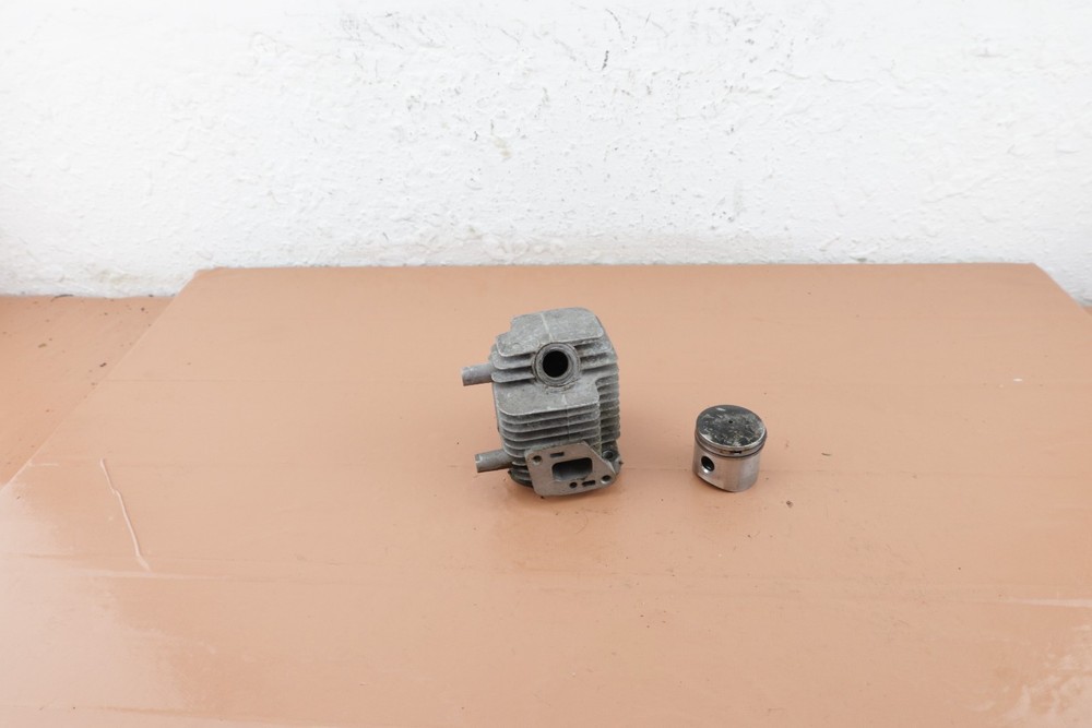 Echo ES-2100 Blower OEM Cylinder & Piston 1522