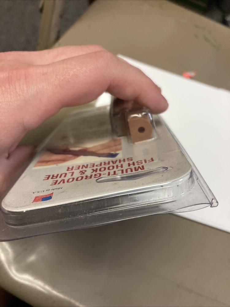 Lansky Sharpeners Multi-Groove Fish Hook & Lure Sharpener