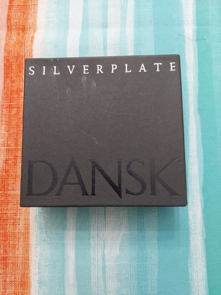 Dank Silver Plated Mid Century Modern Home Decorative Hippopotamus Paper Weight