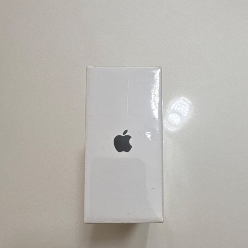 Apple Magic Mouse White Wireless Multi-Touch 1300 DPI MXK53AM/A