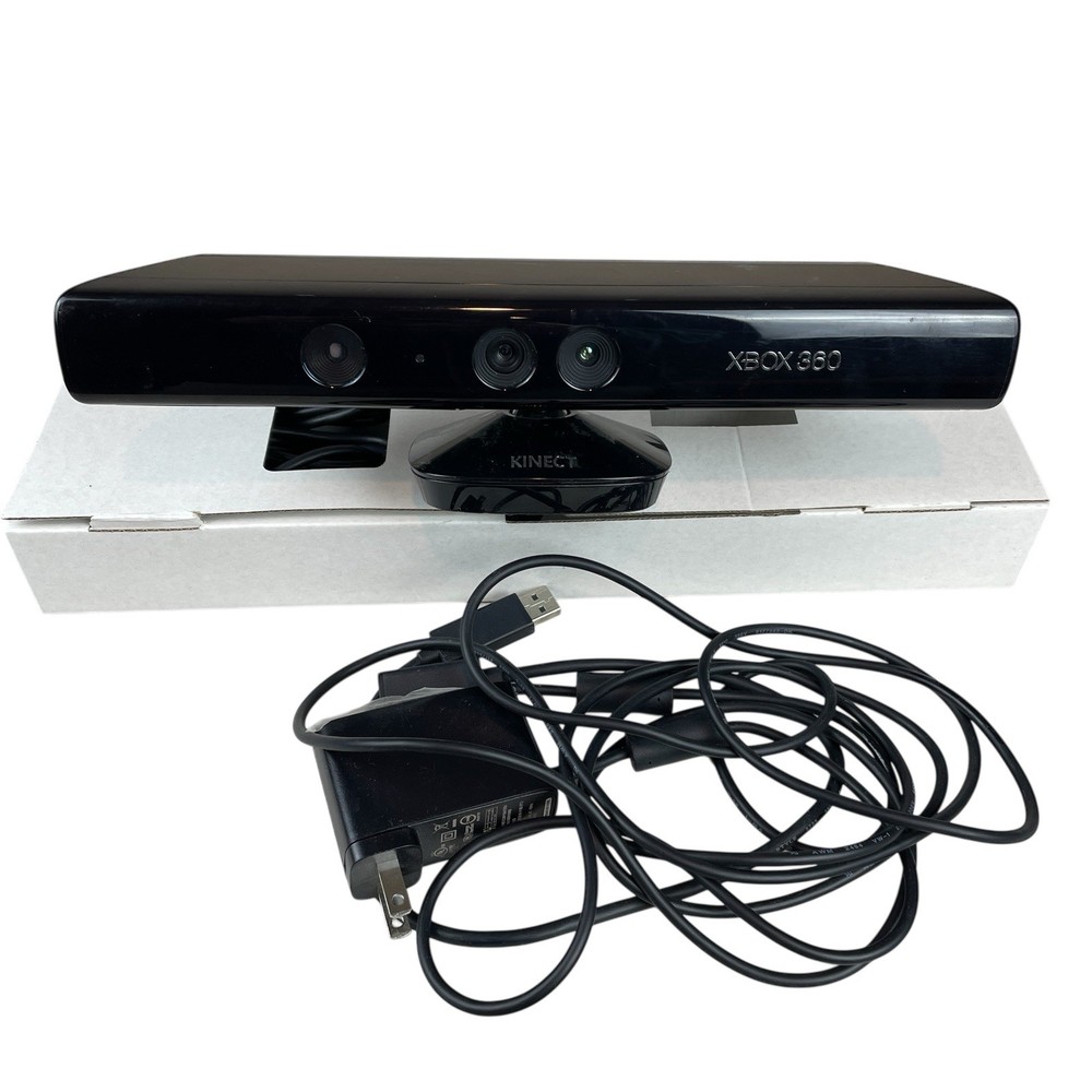 Microsoft Xbox 360 KINECT Kinect Sensor With Box Four 4 Games Cables Manual EUC