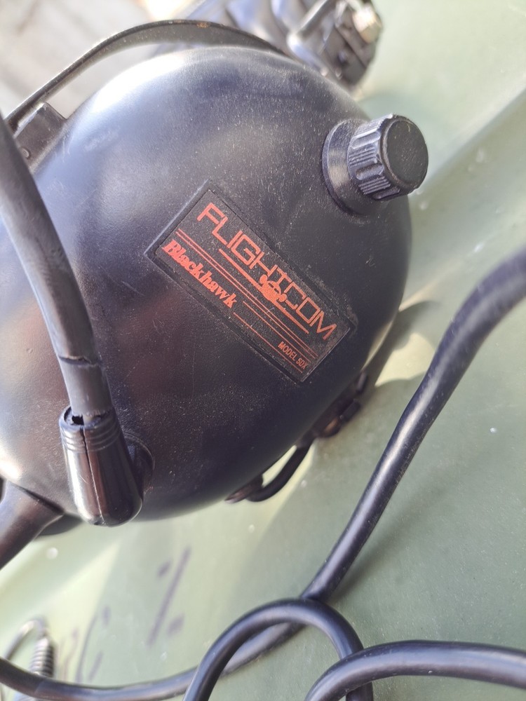 Flightcom Blackhawk Model 5DX Aviation Headset Airplane Jet Helicopter UNTESTED