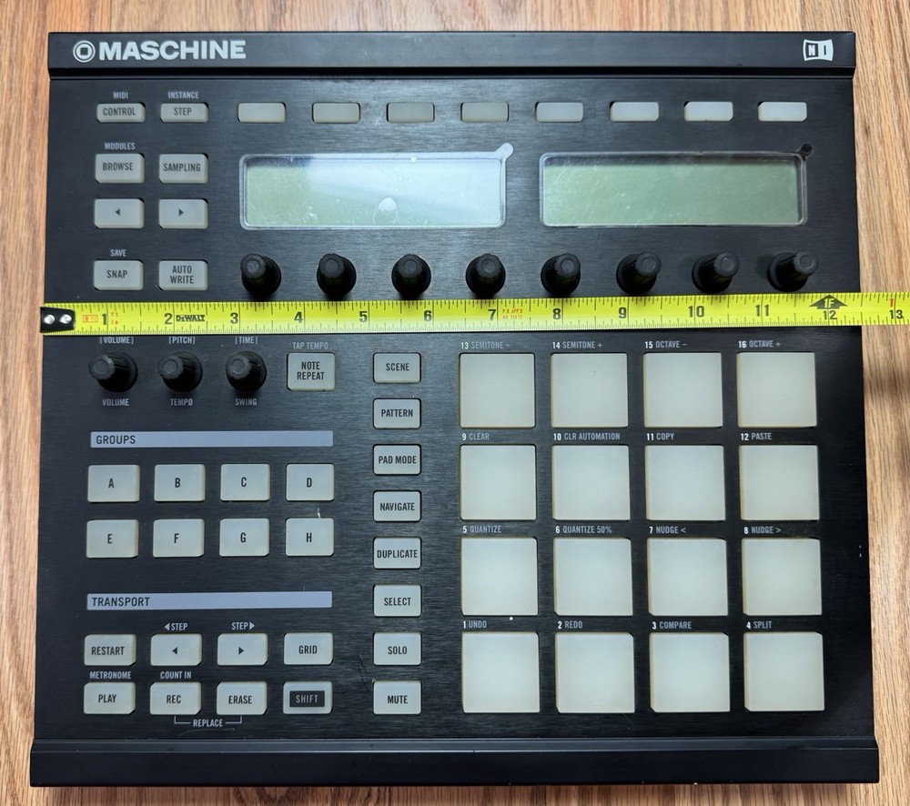 Native Instruments Maschine MK1 Controller MIDI/USB/Audio Interface Pro Gear DJ