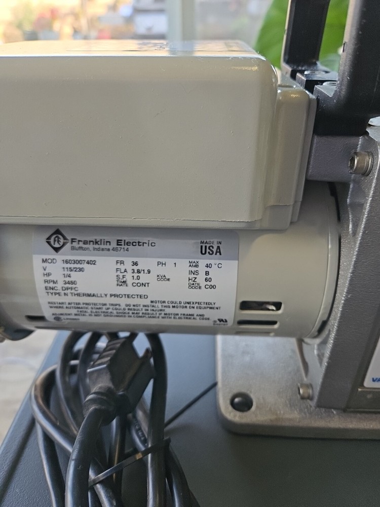 Welch GEM 8890A 1.0 Vacuum Pump