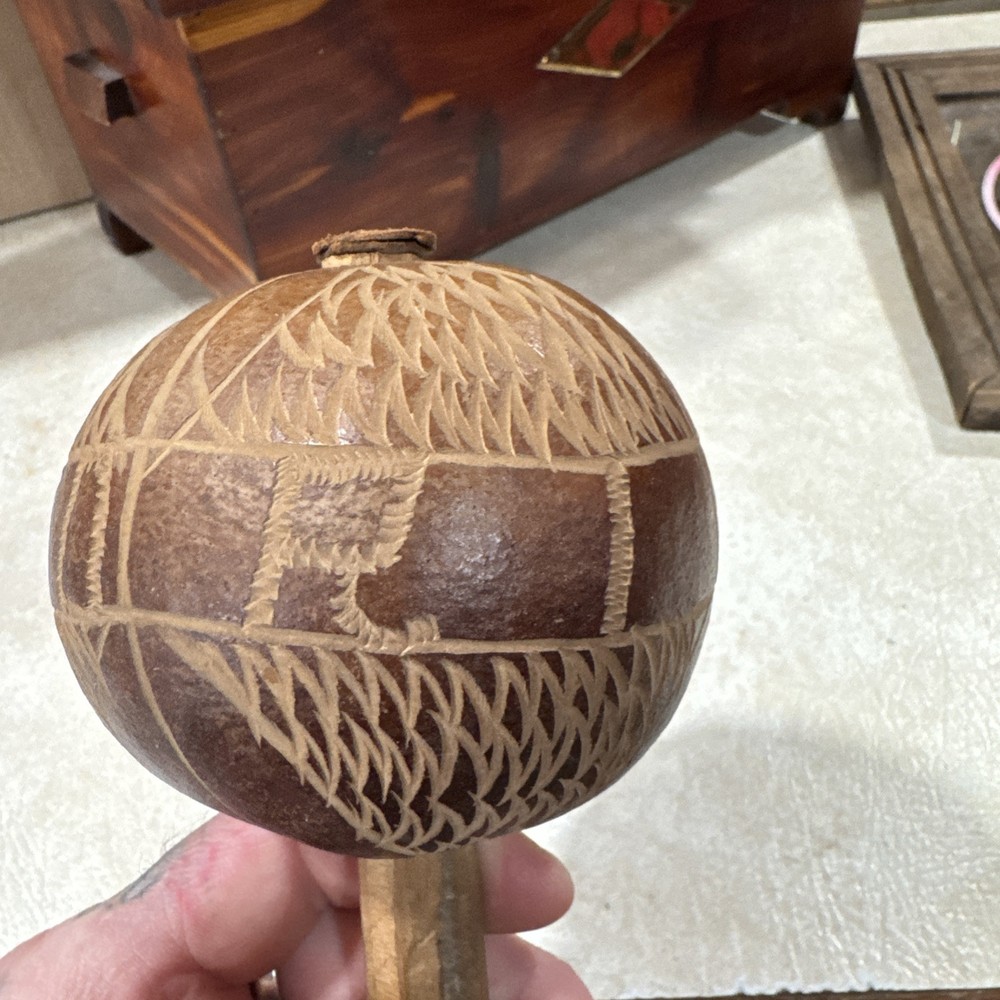 handmade maraca