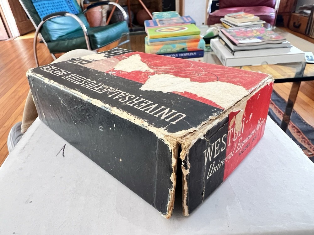 Vintage Weston Model 650 Light Meter – box & papers -bakelite