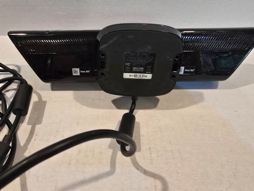 XBox 360 Microsoft Model 1414 Kinect Sensor Video Game TESTED