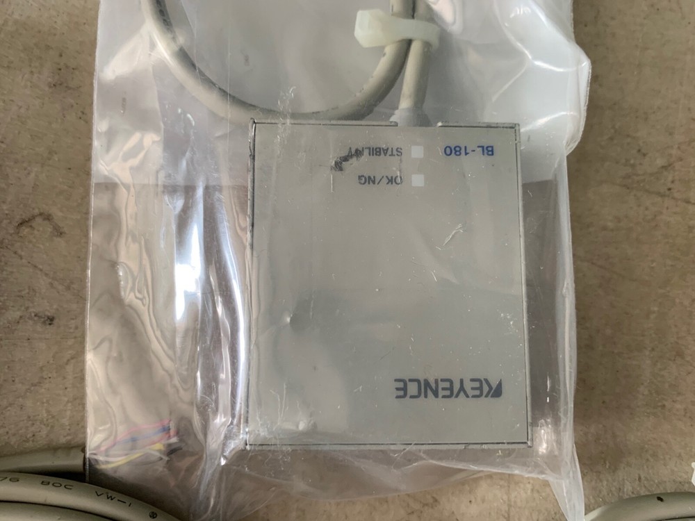 One (1) Genuine Keyence BL 180 Barcode Scanner w/cable, used
