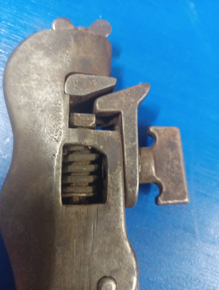Vintage Hand Saw Set stamped 7