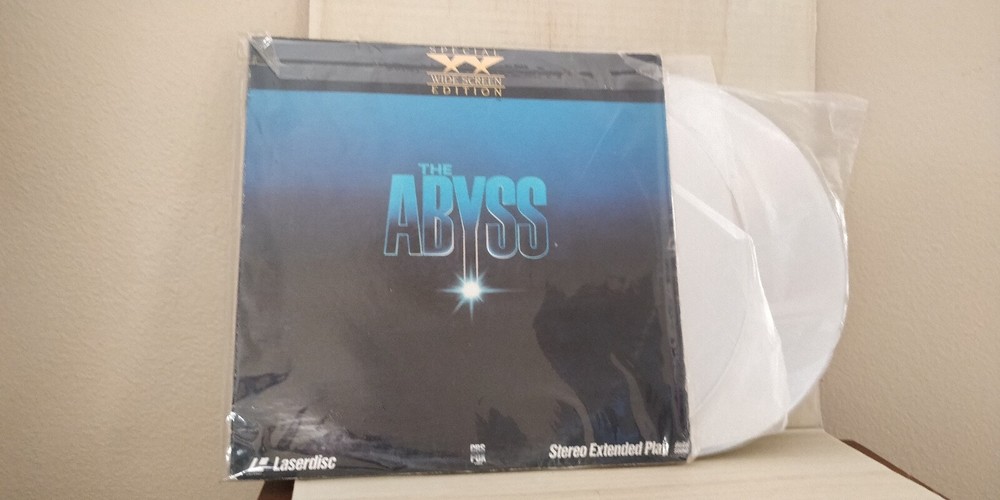 "The Abyss" Special Widescreen Laserdisc LD - Ed Harris CBS FOX