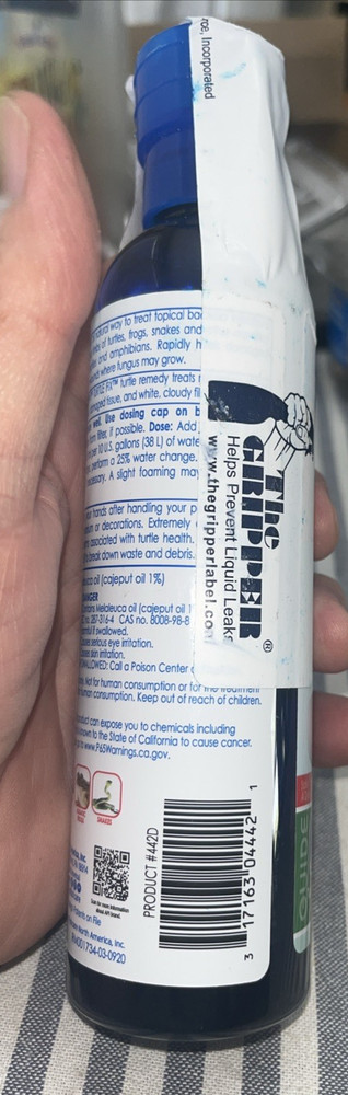 API Turtle Fix Antibacterial Treatment Repairs Damaged Tissue & Wounds 8oz