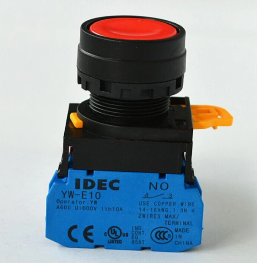 1PC New IDEC Flat head self-locking button YW1B-A1E20R 2NO red #LL