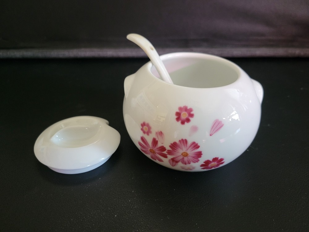 Floral Condiment Container With Spoon
