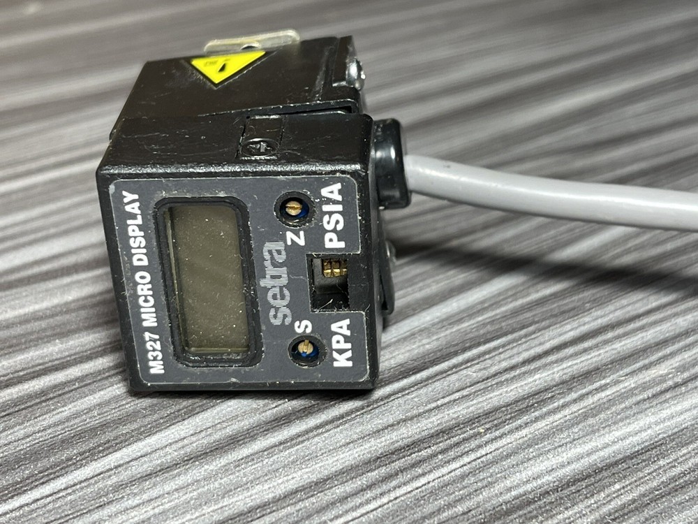 Setra M327 / 327 Pressure Transducer Sensor Display
