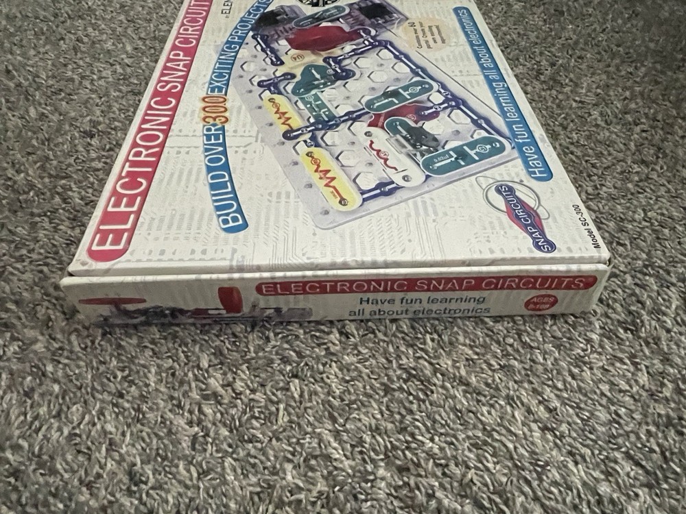 Elenco Snap Circuits SC300 Electronics Kit Missing Fan