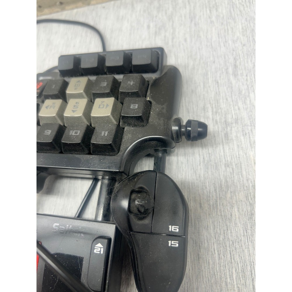 Saitek Cyborg Command Unit PC Gaming Keypad Programmable USB Wired Black CCU01
