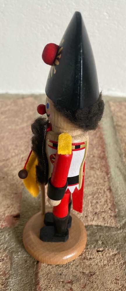 Steinbach 5.5" Soldier w/ Yellow Flag Tiny Nutcracker Handmade in Germany