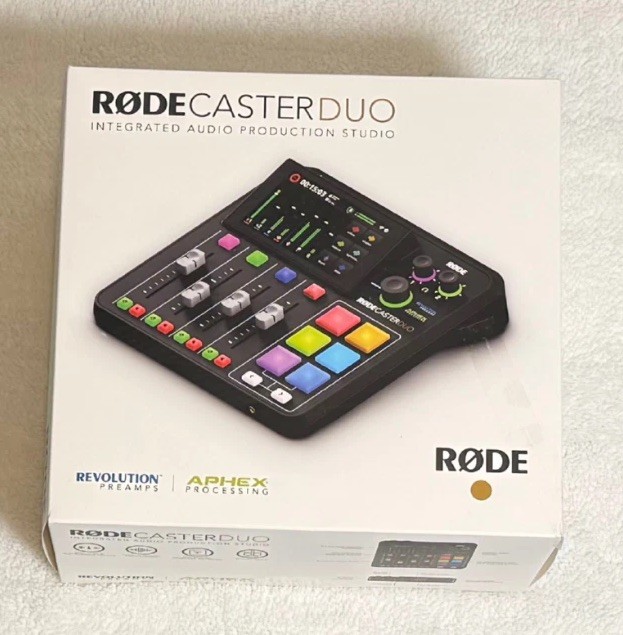 Rode RODECaster Duo Streaming Mixer and PodMic PSA 1+ Bundle