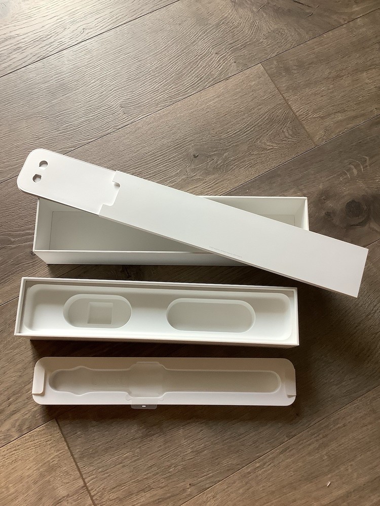 *Box Only* Apple Watch Series 3 Empty Box EUC
