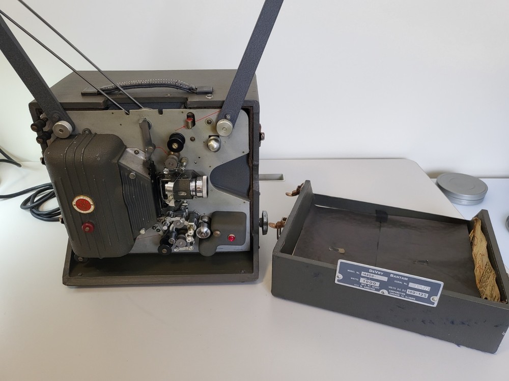 DeVry Bantom 16mm Projector w/ Tube Sound Amplifier - Powers On Nice Condition!