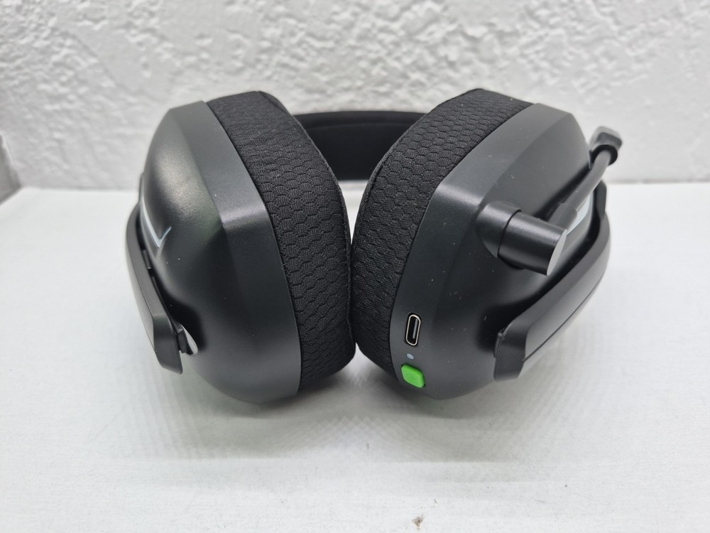 Weseary Wireless Gaming Headset WG1