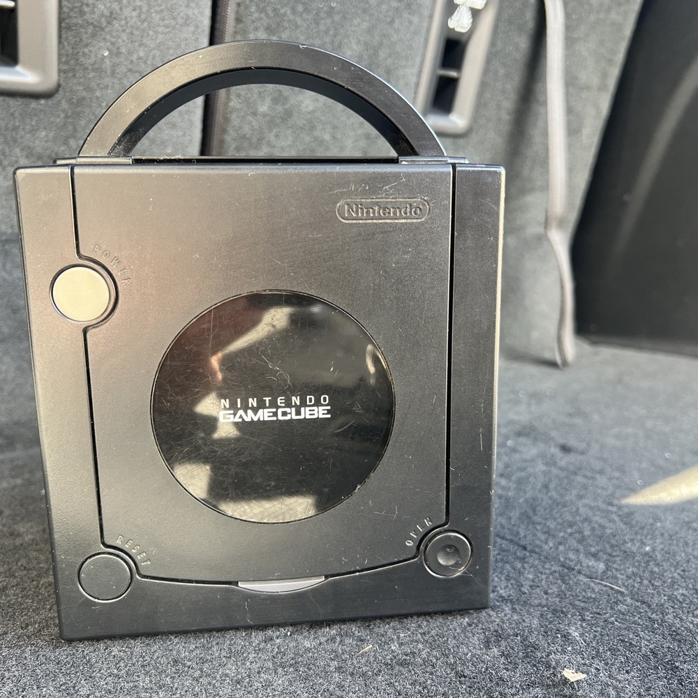 Nintendo GameCube Game Cube Video Game Replacemen Console Only DOL-001 Black AB
