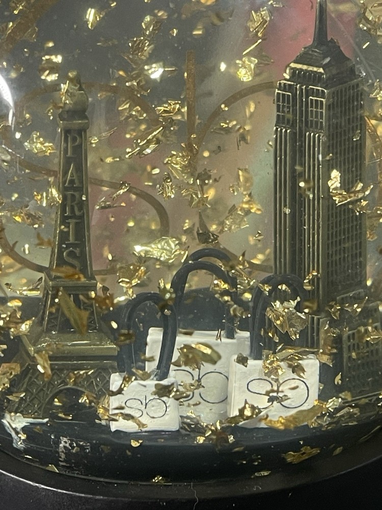 Scott Barnes Snow Globe New In Box
