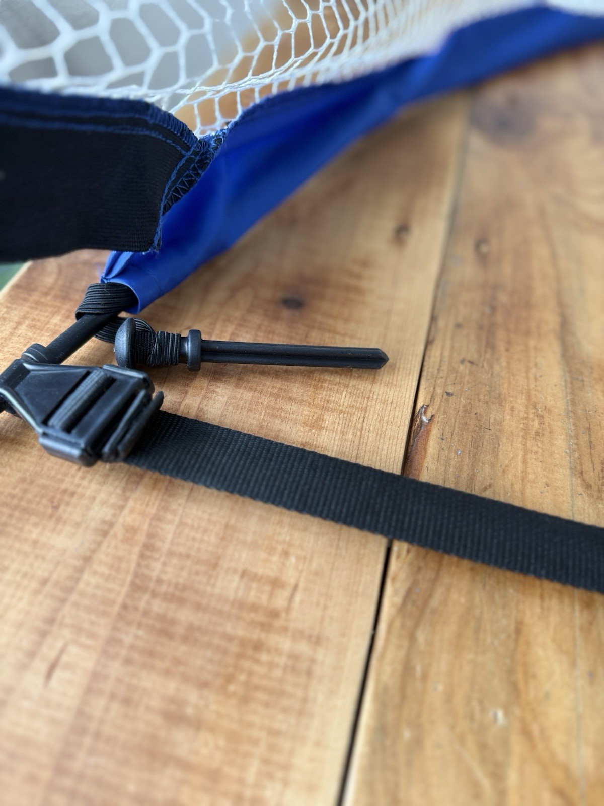 Pugg The Original Soccer 4 Foot Pop-Up Goal Net Portable w/ Carrying Case Strap