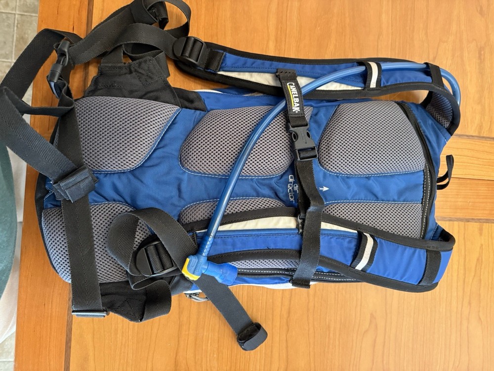CamelBak Blowfish Blue Hydration Backpack Hiking Nylon Adjustable Size System
