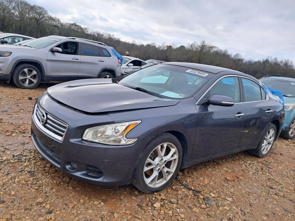 MAXIMA 2012 Glove Box 4885345